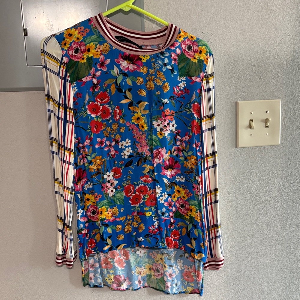 Zara Blue Floral Mixed-Print Long Sleeve Top